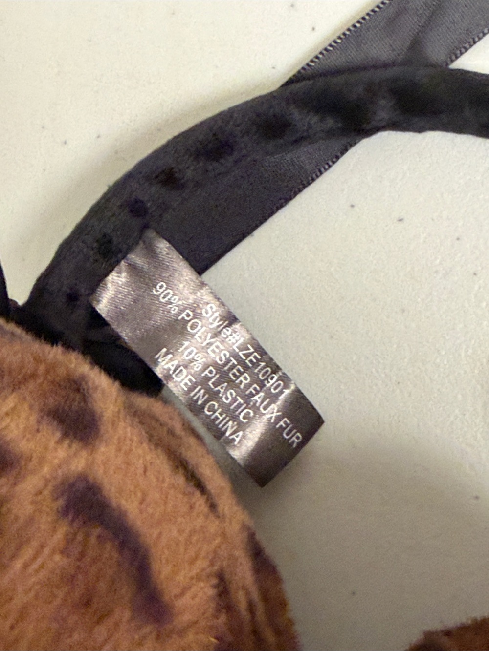 Leopard Print Faux Fur Earmuffs - Picture 5 of 5